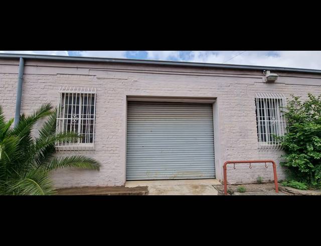 2,240M² WAREHOUSE FOR SALE IN VILLAGE MAIN